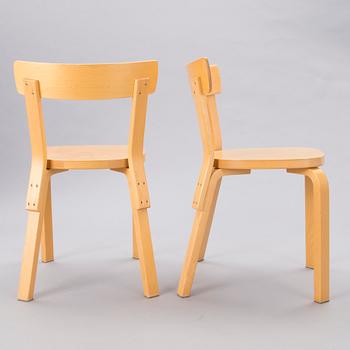 ALVAR AALTO, PÖYTÄ ja TUOLEJA, 4 kpl, malli 69, Artek, 1900-luvun viimeinen neljännes.