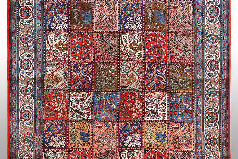 A carpet, Qum, ca 336 x 248 cm.