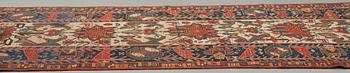 Gallerimatta, antik Azerbajdzjan, ca 292,5 x 121-124 cm.
