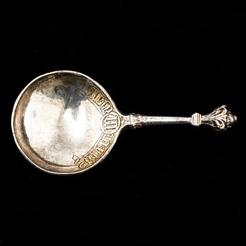 A Swedish 16th century parcel-gilt silver spoon, unmarked.