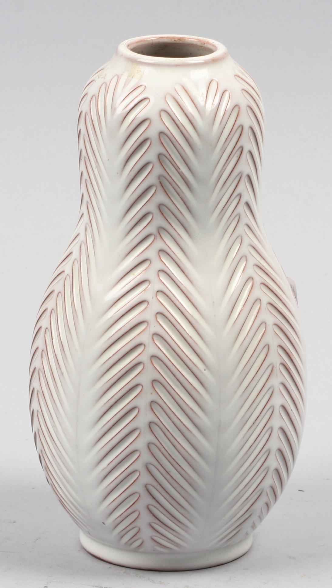 VASER, 2 st. Fajans, Anna-Lisa Thomsson, Upsala-Ekeby.