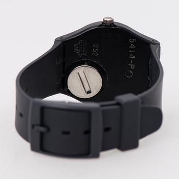 ARMBANDSUR 4 ST, SWATCH, två herr och två damur 1980-tal.