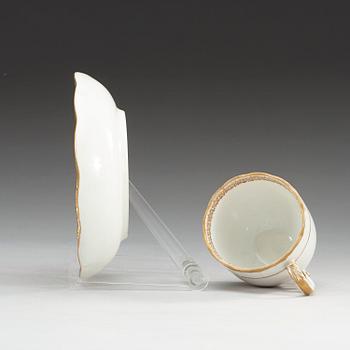 KOPP med FAT, porslin. Meissen.