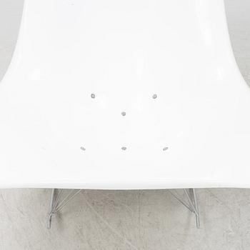 Thomas Pedersen, gungstol, 'Stingray', Fredericia Furniture, modellen formgiven 2002.