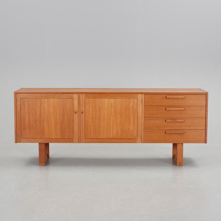 SIDEBOARD, teak, "Domi Monté", Nils Jonsson, Troeds, 1900-talets andra hälft.