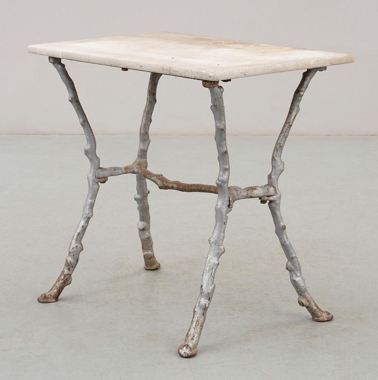 TRÄDGÅRDSBORD, gjutgjärn. 1800/1900-tal.
