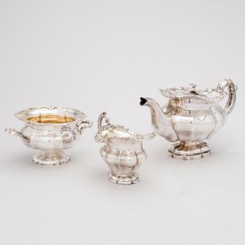 A three-piece Russian tea set, silver, St. Petersburg, Mid 19th Century.