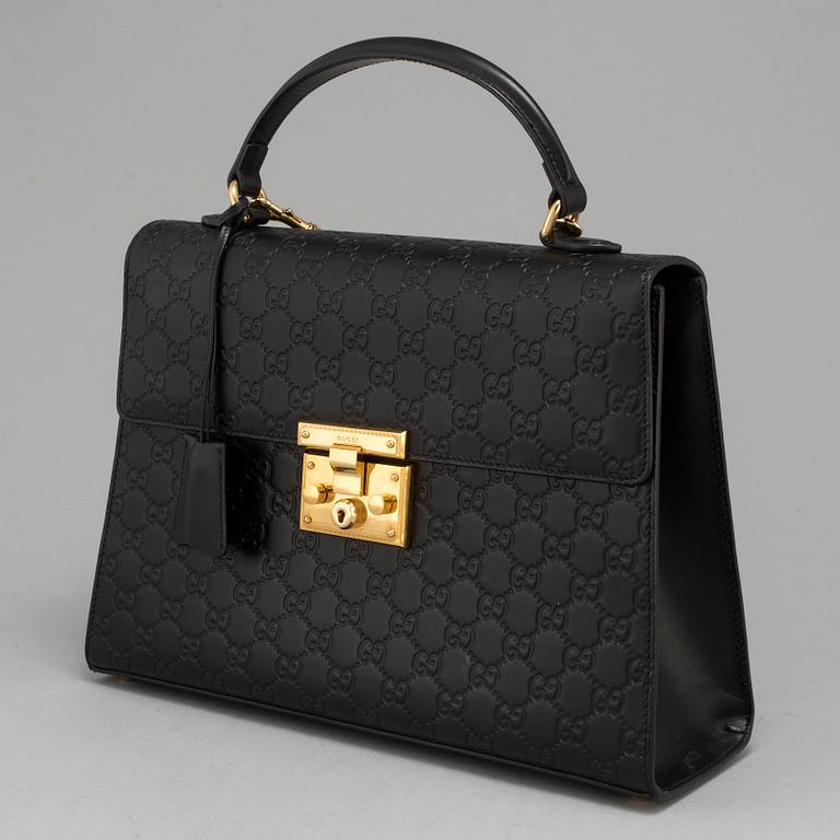 GUCCI, väska, "Padlock medium Gucci Signature top handle bag".