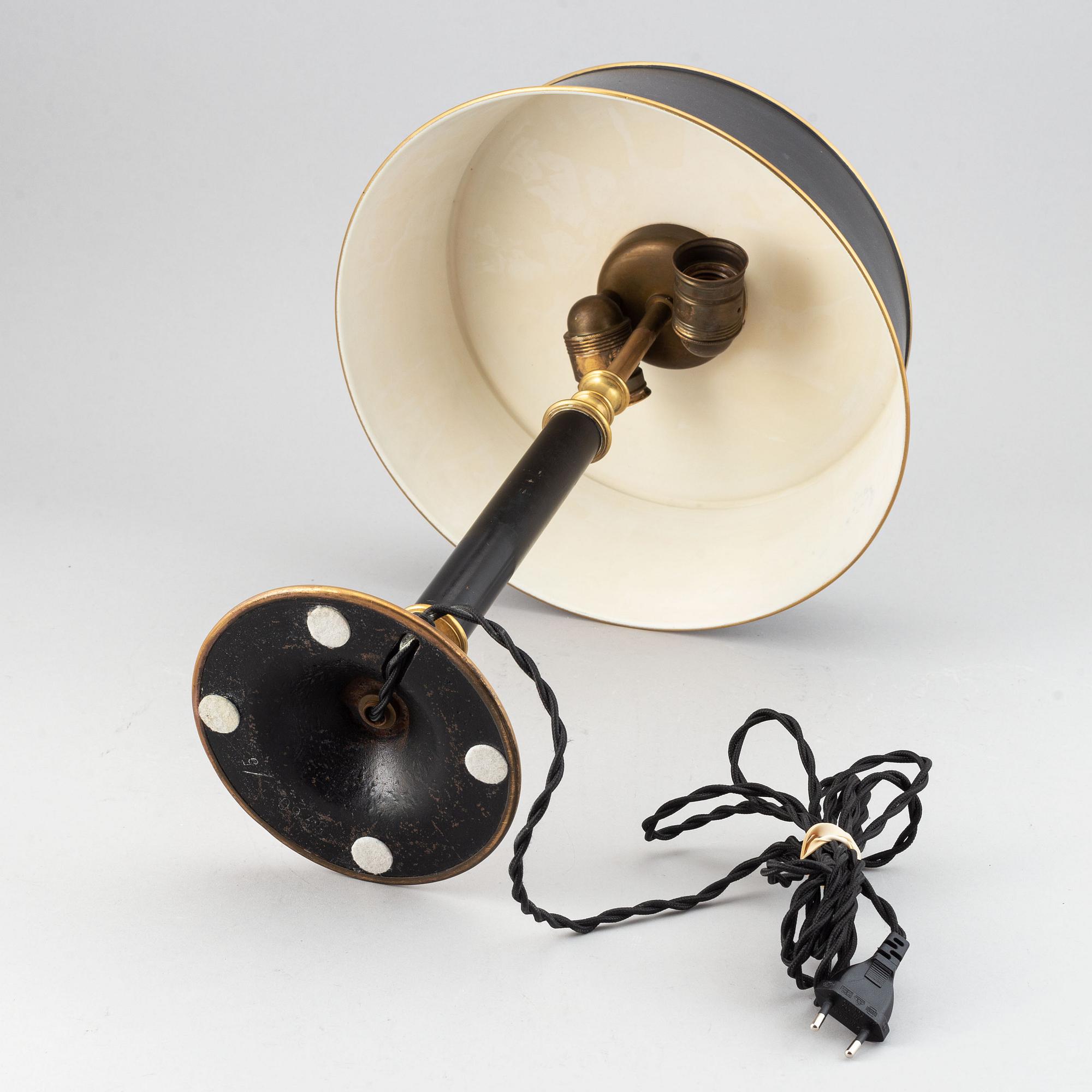 A Nordiska Kompaniet table lamp, mid 20th Century.