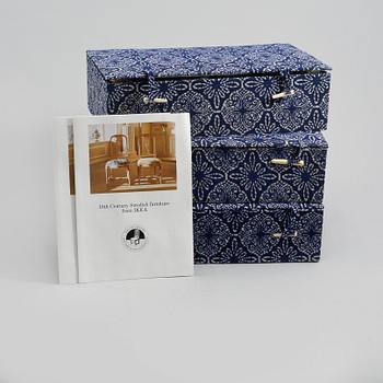 KAFFEKOPPAR med FAT, 12 st, porslin, "Nejlika", ur IKEAS 1700-tals serie, 1990-tal.