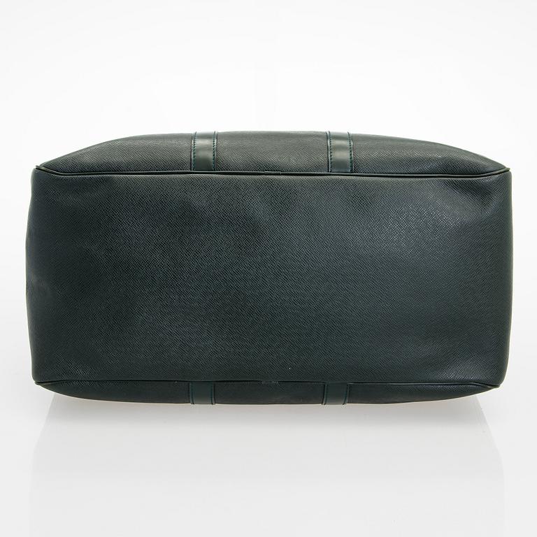 Louis Vuitton, "Taiga Kendall PM", väska.
