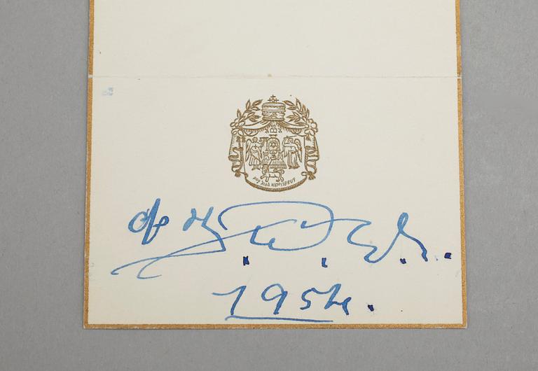 AUTOGRAFER 2 st SAMT 2 st FOTOGRAFIER, bla Haile Selassie, Kejsare av Etiopien. Egenhändiga. Dat 1954.