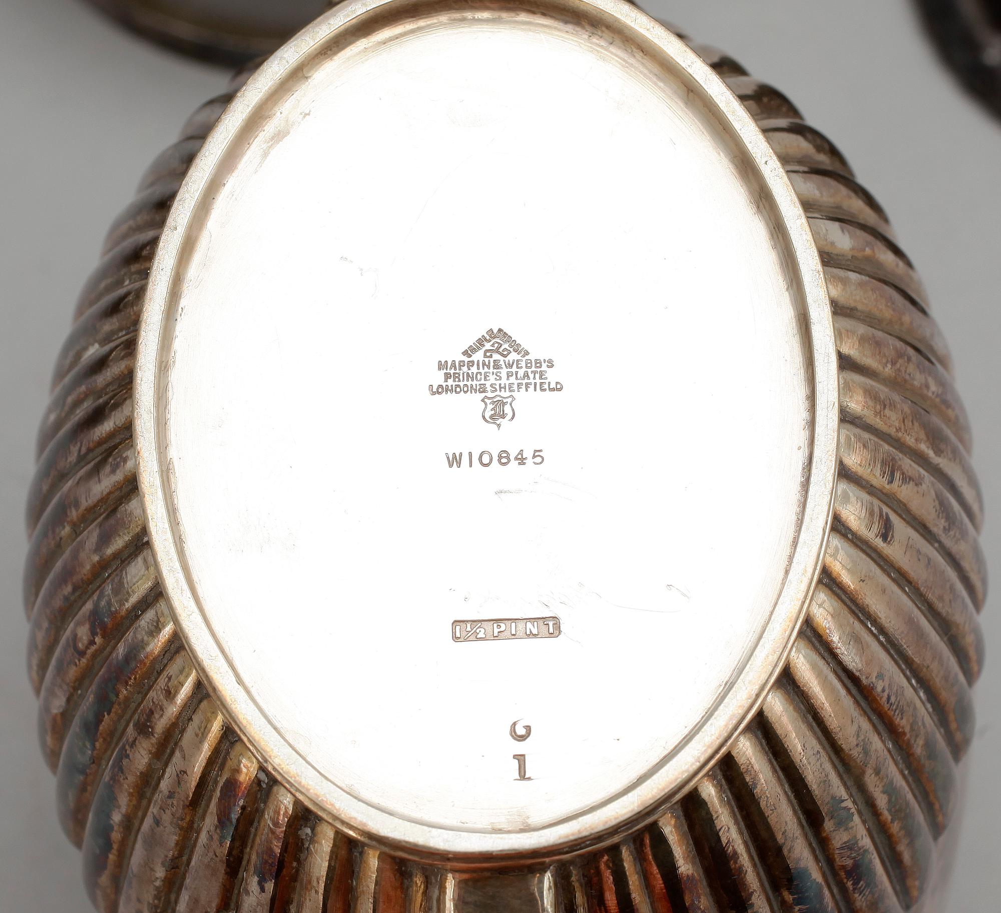 PARTI NYSILVER, 4 delar, bla Mappin & Webb och ART Krupp Berndorf, 1900-tal.