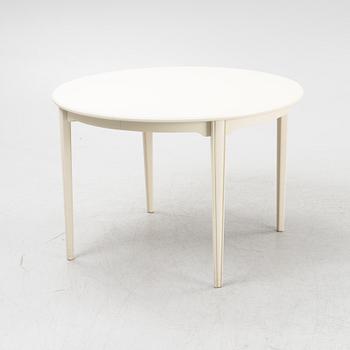 A Gustavian style table with four chairs, second half of the 20th century.