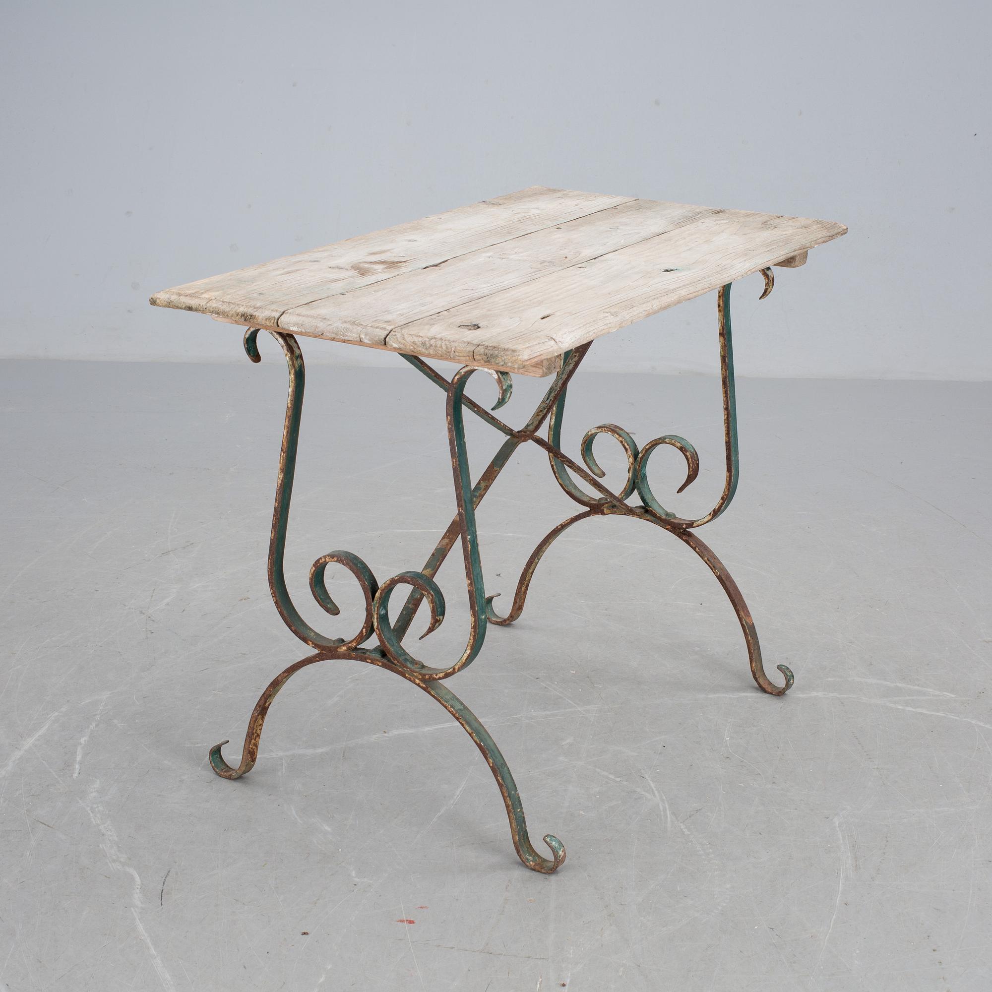 STOLAR, 4 st och BORD, 1900-talets första hälft.