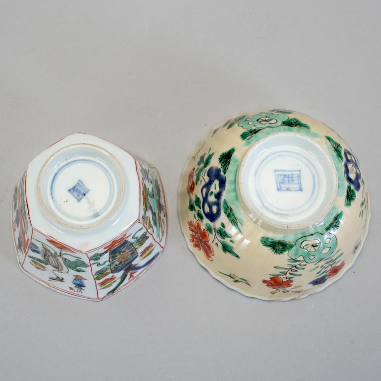 KOPPAR, 2 st, porslin, Kina, 1700-tal.