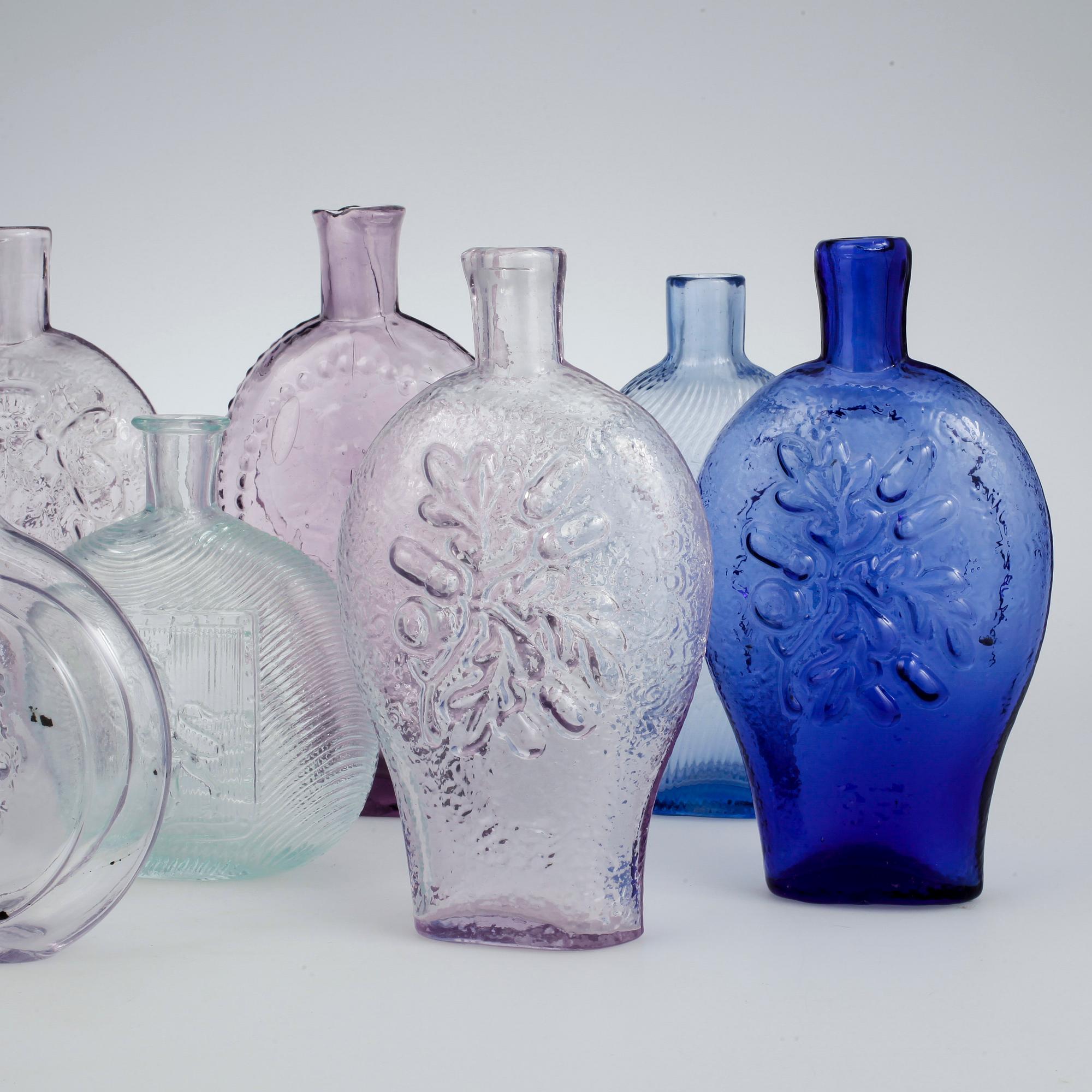 GLASFLASKOR, 11 st, Sverige 1800/1900-tal.