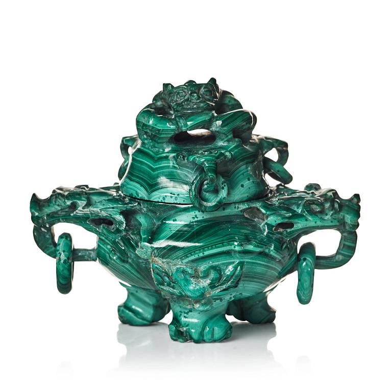 A Chinese malachite tripod censer with cover, early 20th Century.