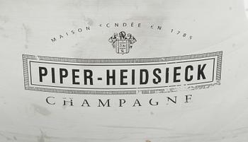 CHAMPAGNEKYLARE, metall, "Piper-Heidsieck", 1900-talets mitt.