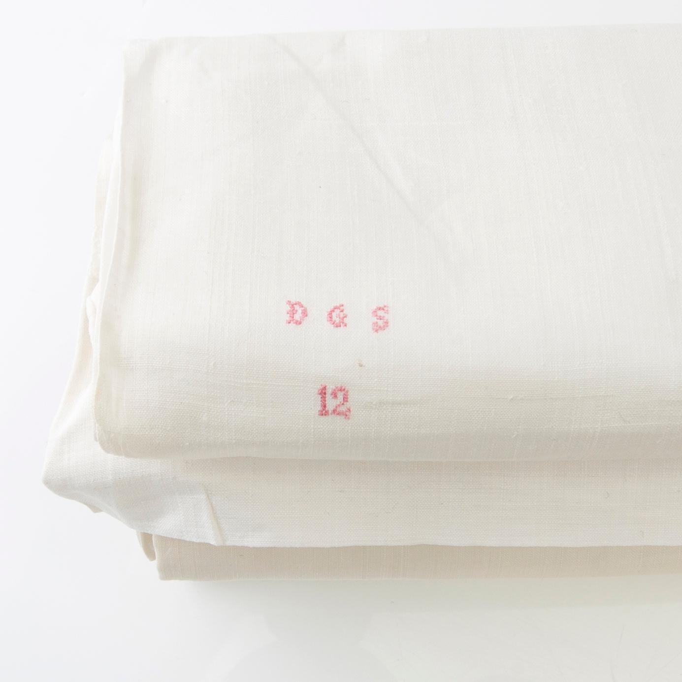 Sheets 10 pcs, early 20th century, cotton, varying sizes.