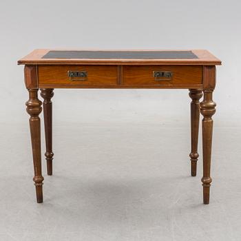 SKRIVBORD, nyrenässans, omkring år 1900.