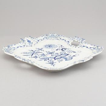 Meissen, servisdelar, 23 st, porslin, "Zwiebelmuster/Lökmönstret", Tyskland.