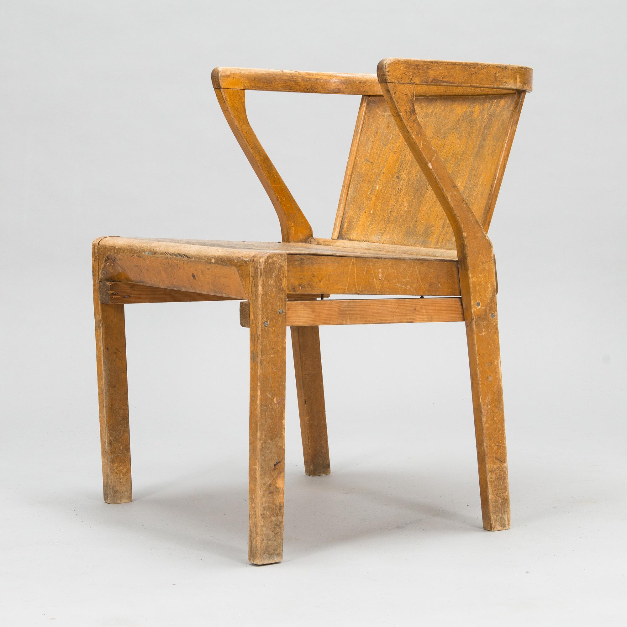 Alvar Aalto, nojatuoli, malli 2,  O.Y. Huonekalu- ja Rakennustyötehdas A.B. 1.