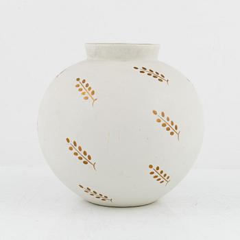 Wilhelm Kåge, a 'Carrara' stoneware vase, Gustavsberg, 1943.