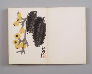 Book with 22 woodcuts in colours, "Qi Baishi hua ji", published by Rong Bao Zhai xin ji, Beijing 1952.