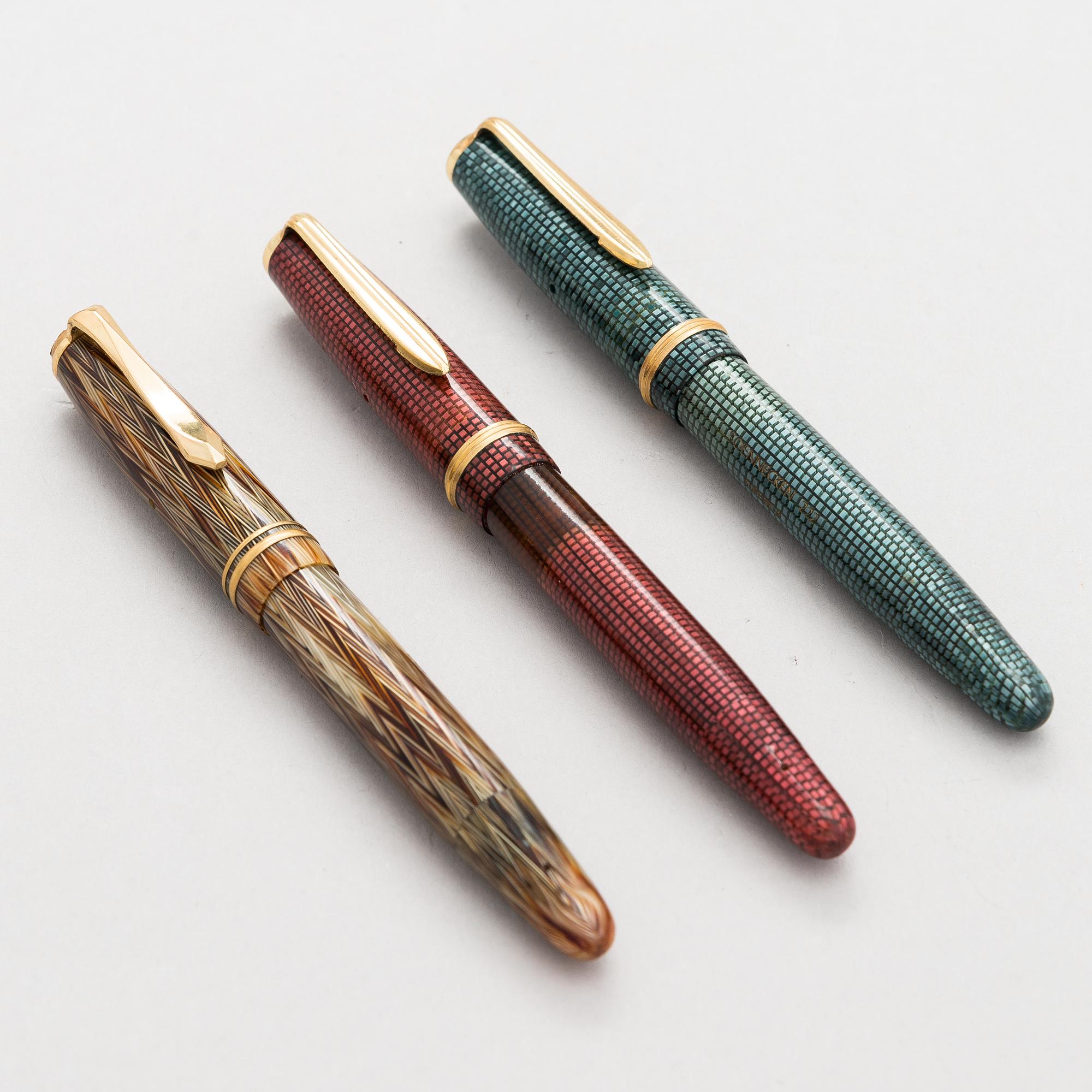 Thre fountain pens. Soennecken.
