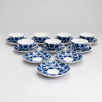 MARIANNE WESTMAN, SERVIS, 54 delar, porslin, "Mon Amie", Rörstrand.