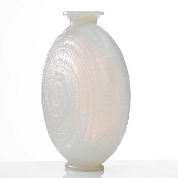 René Lalique, a moulded opalescent "Escargot" glass vase, France 1920-30's, model no 931.