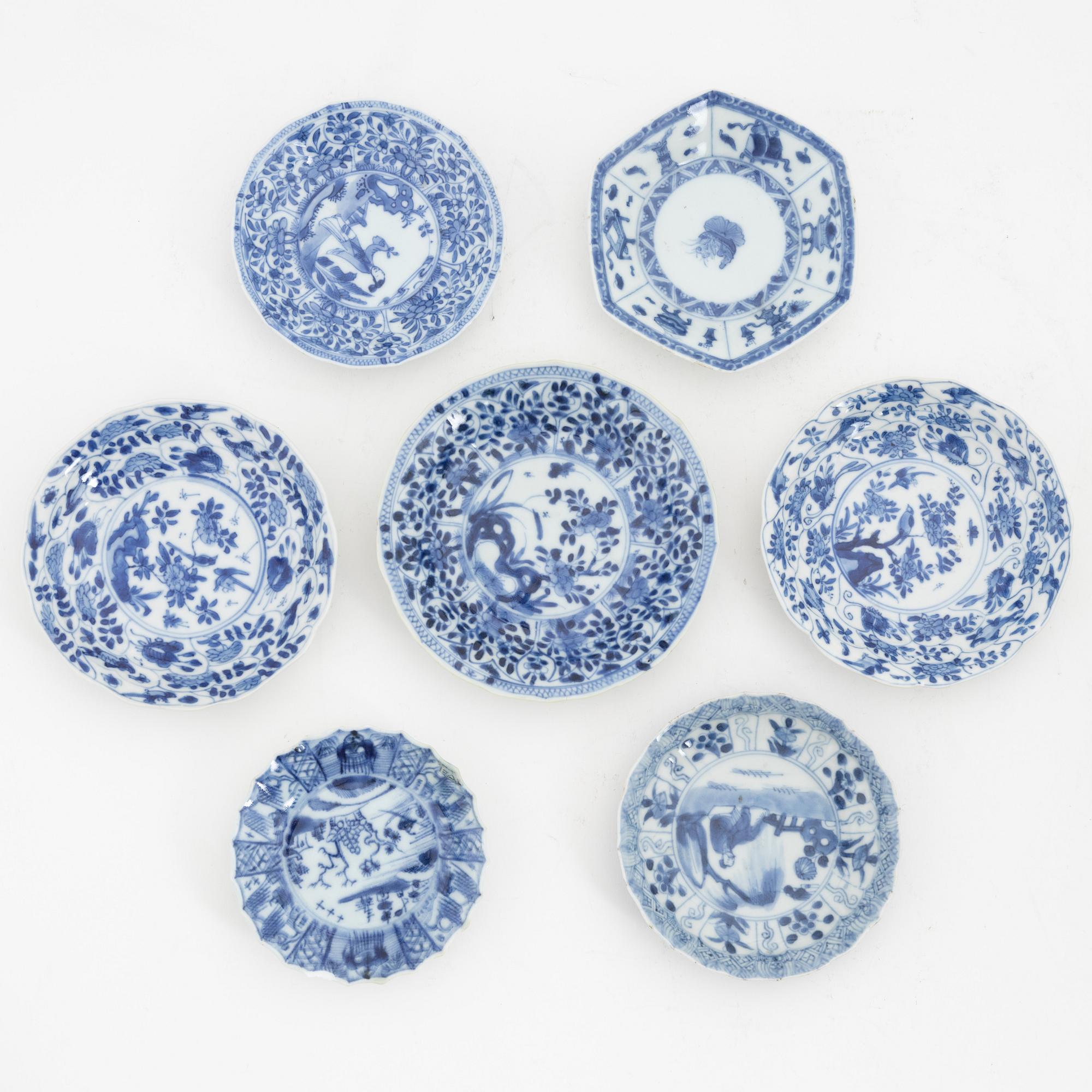 A group of seven cups with saucers, Qing dynasty, Kangxi (1662-1722).
