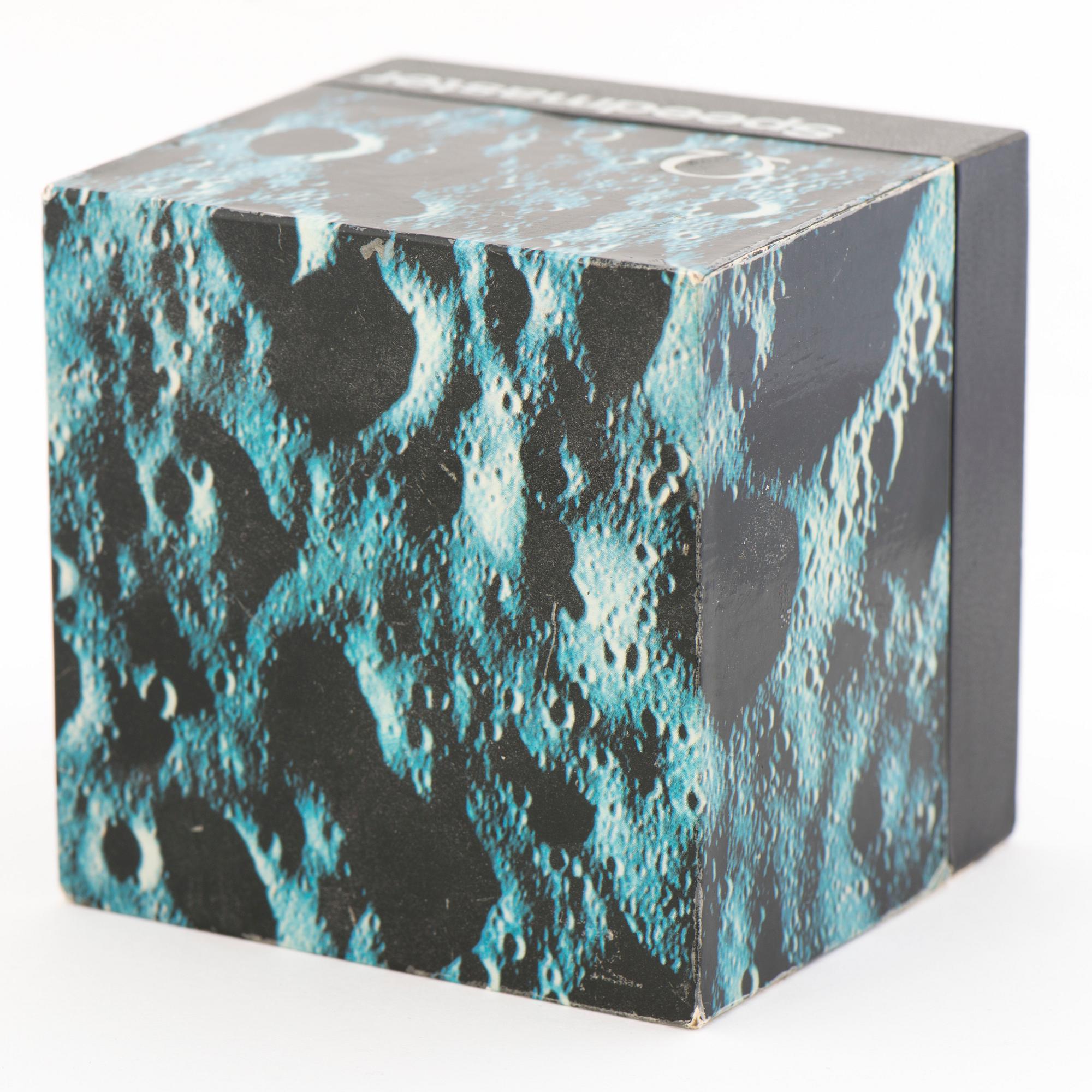 OMEGA, Speedmaster "Moon Crater Box".