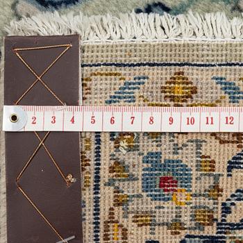 Carpet, Keshan, approx. 330 x 245 cm.