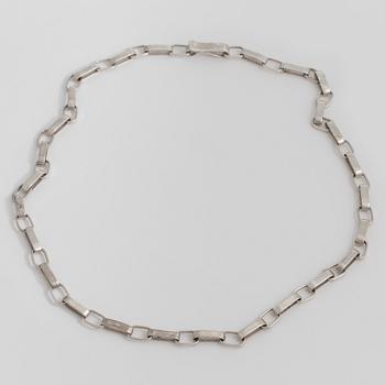 A neckalce by Sven-Erik Högberg, Göteborg, 1981.