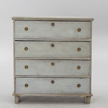 A chest of drawers, 19th century.