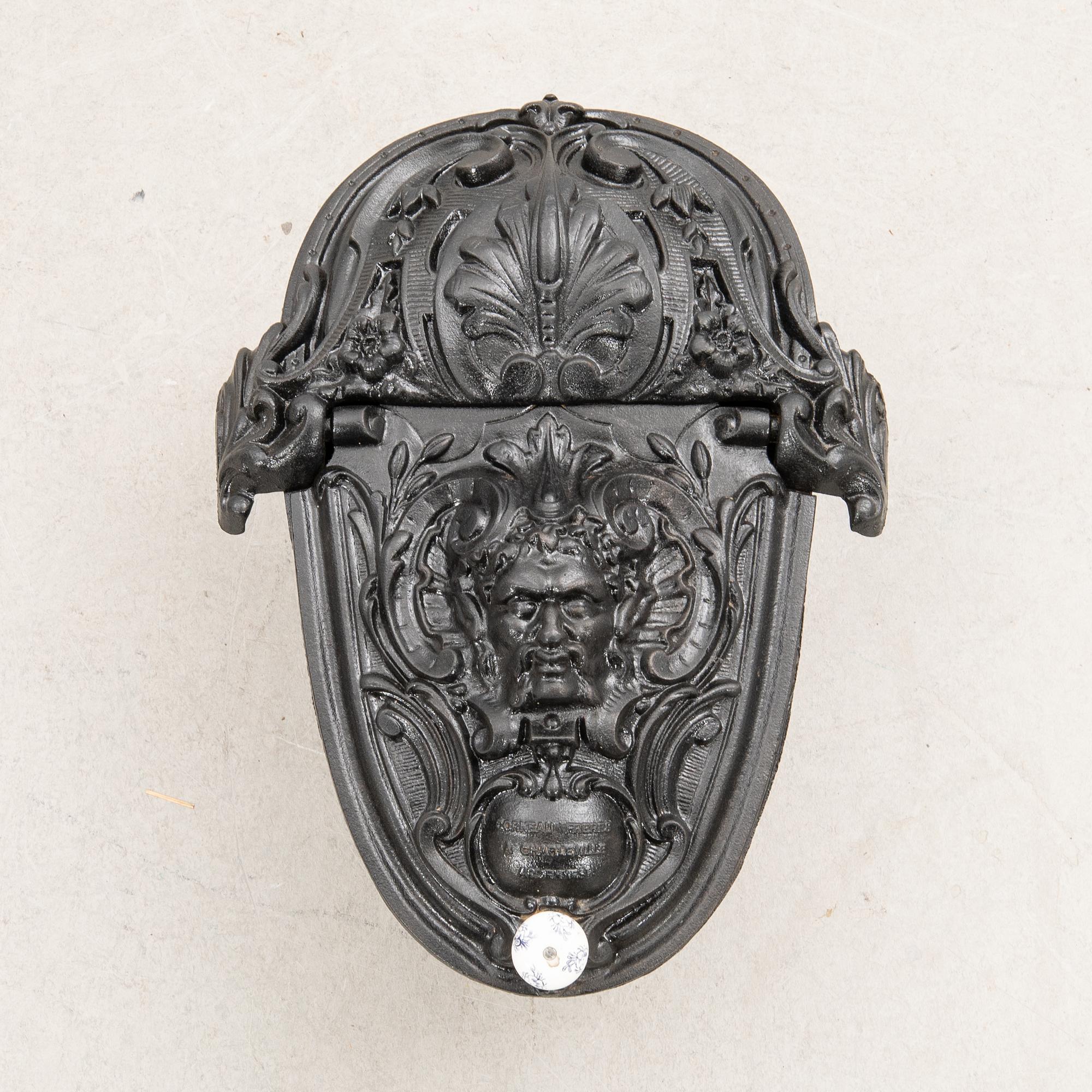 Coal box, 20th century, cast iron.