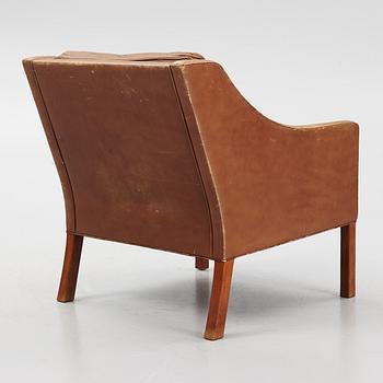 Børge Mogensen, a odel 2209 armchair, Fredericia Stolefabrik, Denmark.