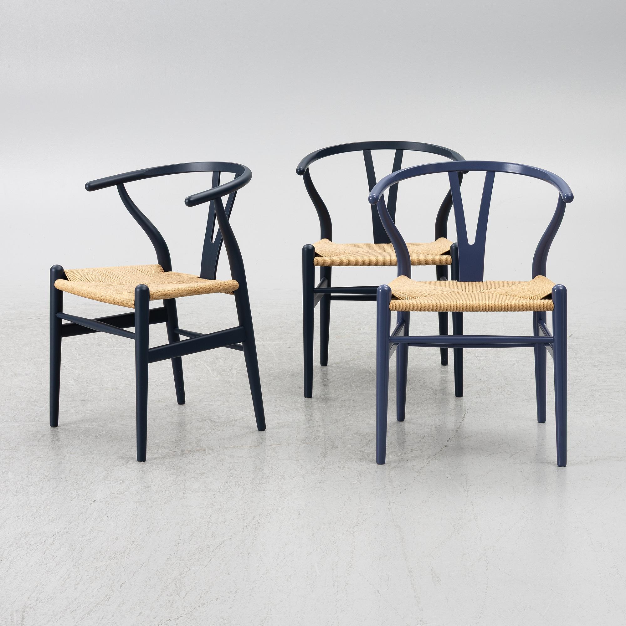 Hans J. Wegner, stolar, 3 st, "Y-stolen", Carl Hansen & Son, Odense, Danmark.