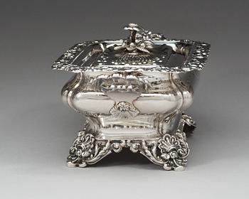 A Swedish 19th century silver sugar-casket, makers mark of Adolf Zethelius, Stockholm 1838.