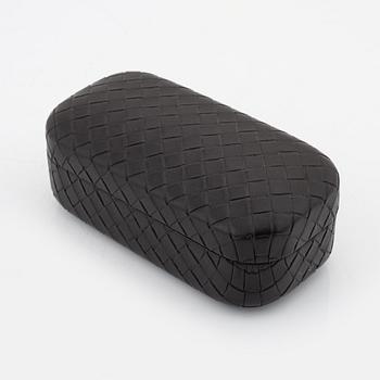 Bottega Veneta, sunglasses.