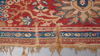 A CARPET, an antik Ziegler Mahal, ca 419,5 x 323,5 cm (as well as 1 cm flat weave at the ends).