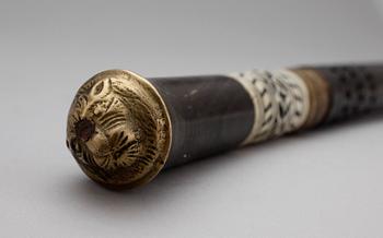 KÄPP/SVÄRD, trä, orientaliskt, 1900-tal.