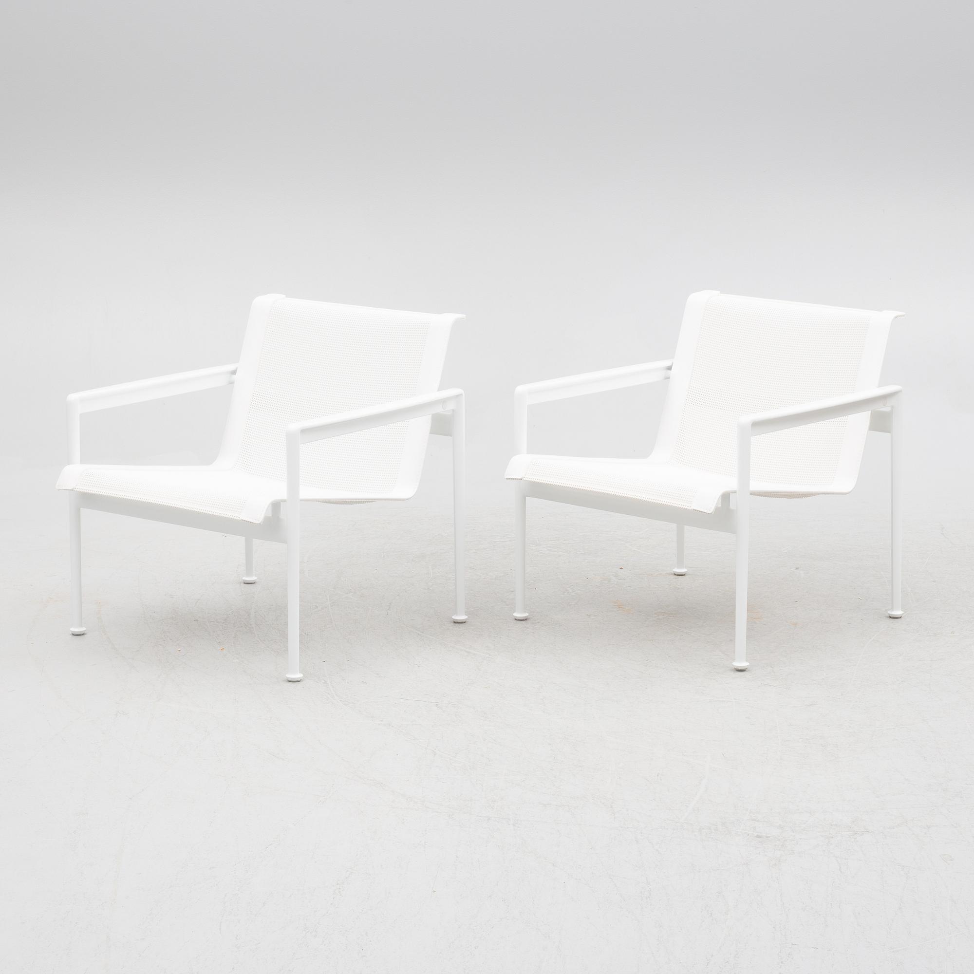 Richard Schultz, a pair of "1966 Lounge Chair", Knoll.