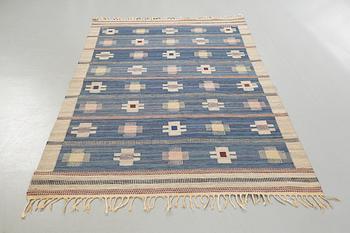 A flat weave by Marianne Richter, model "Hästhov", signed AB MMF MR, 220 x 155 cm.