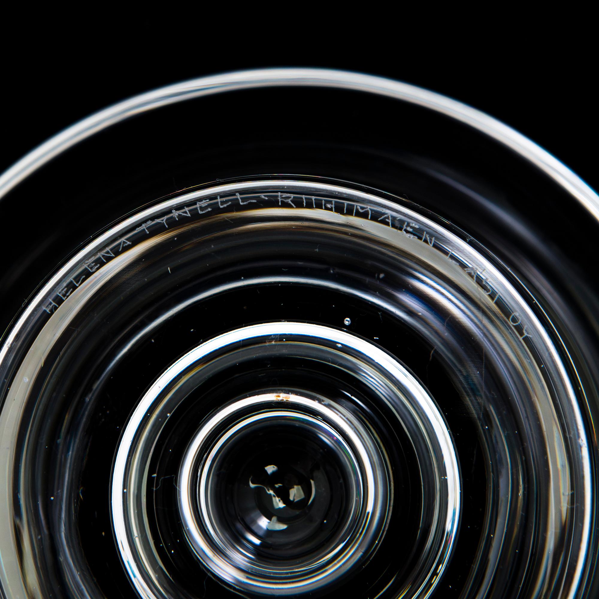 HELENA TYNELL, vaser, 2 st, signerade Helena Tynell Riihimäen Lasi Oy.