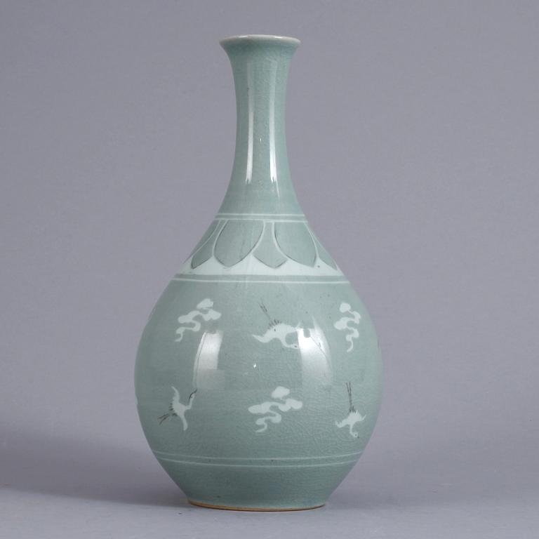 VAS, porslin, Korea 1900-tal.