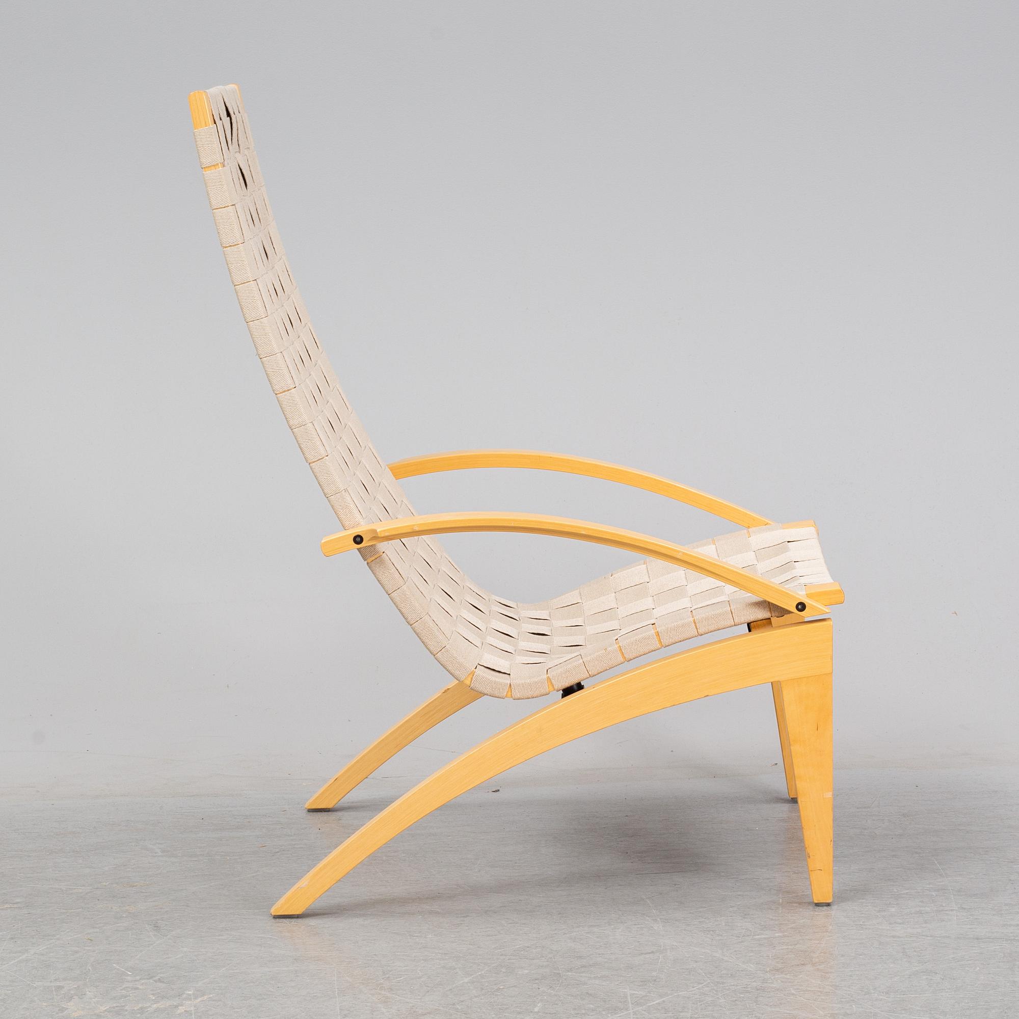 LASSE PETTERSSON & LENNART NOTMAN, a 'Kornett' birch easy chair, Swedese.