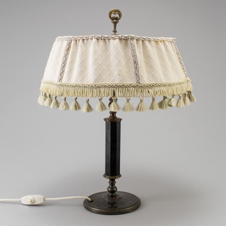 A 20th century table lamp.